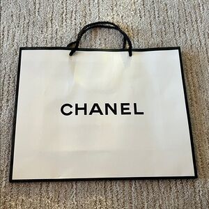 CHANEL Classic White and Black Shopping Bag